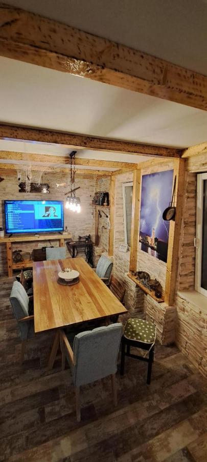 Apartment Fiora Kaštela Zewnętrze zdjęcie